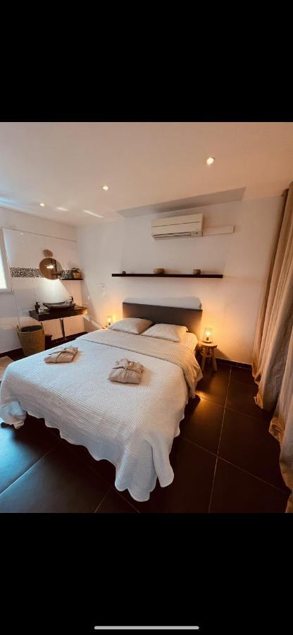 Maison De Village Ecusson - Logement Entier - 160M2 - 4Chambres - Centre Ville - Terrasse - Climatise Ним Экстерьер фото